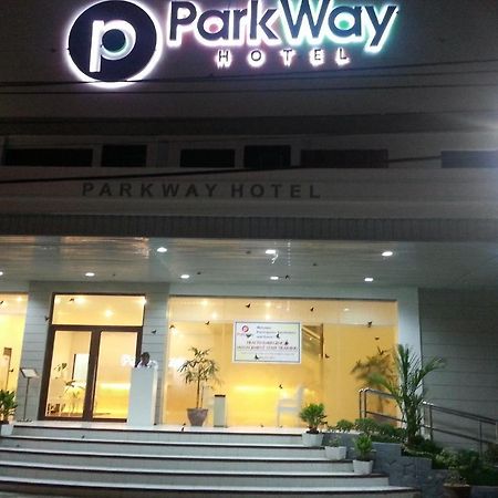 Parkway Hotel Surigao Bagian luar foto