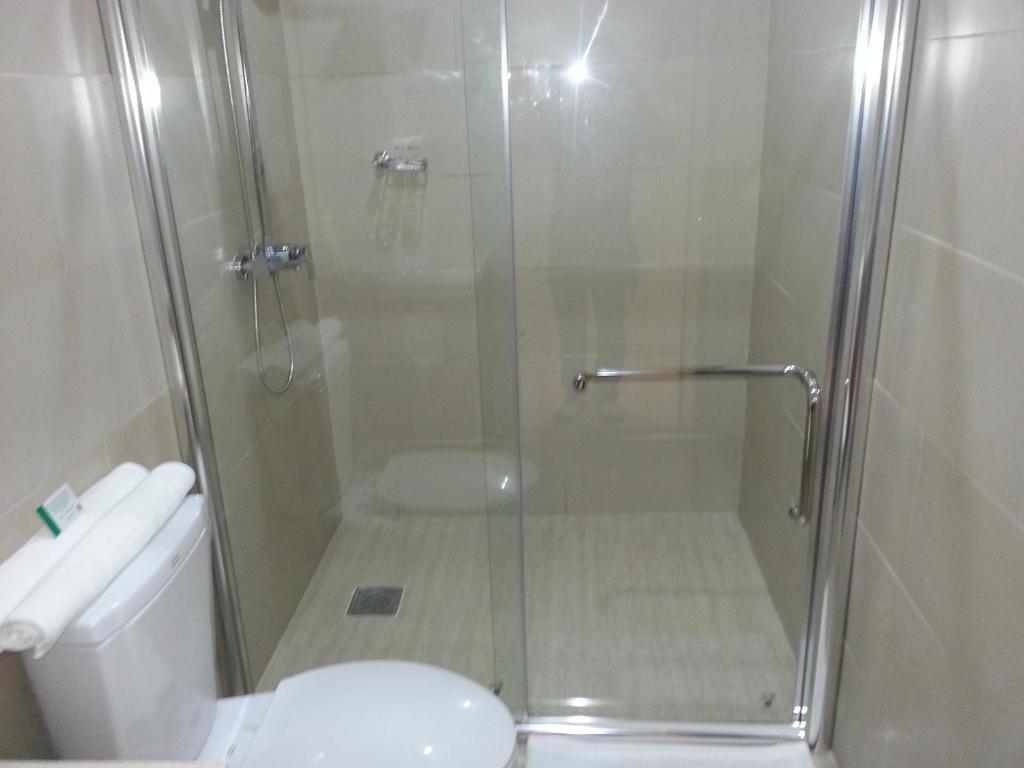 Parkway Hotel Surigao Bagian luar foto